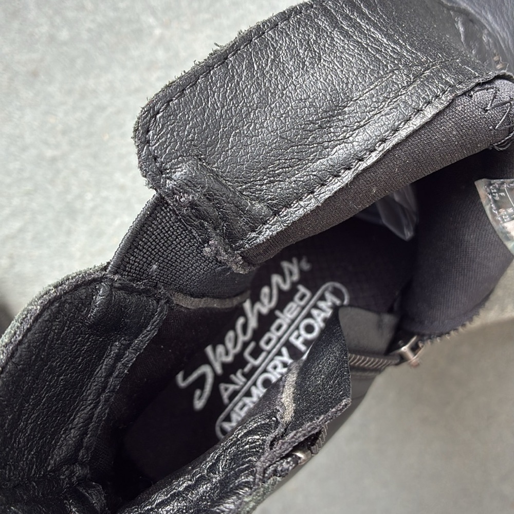 Women’s Skechers Buttery Soft Leather Black Side Zipper Ankle Booties Grunge 6 - Picture 6 of 7